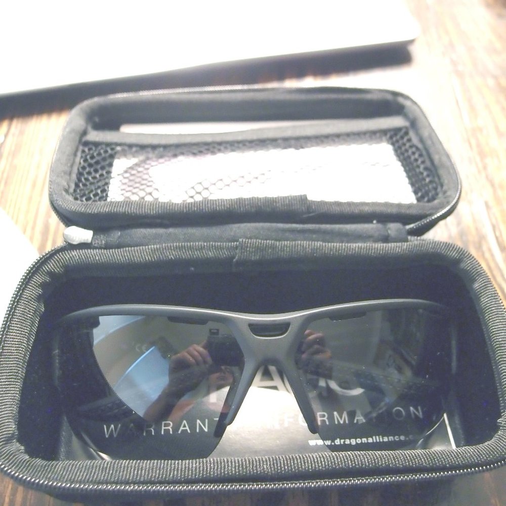 DRAGON ENDURO X WRAP SUNGLASSES-WITH HARD CASE. UNISEX NON POLAR